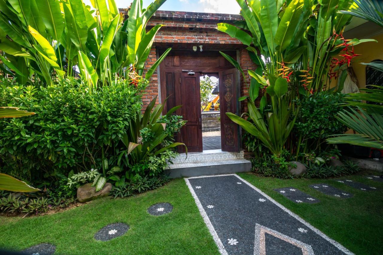 D-Anyar Stay And Surf Canggu Exterior photo
