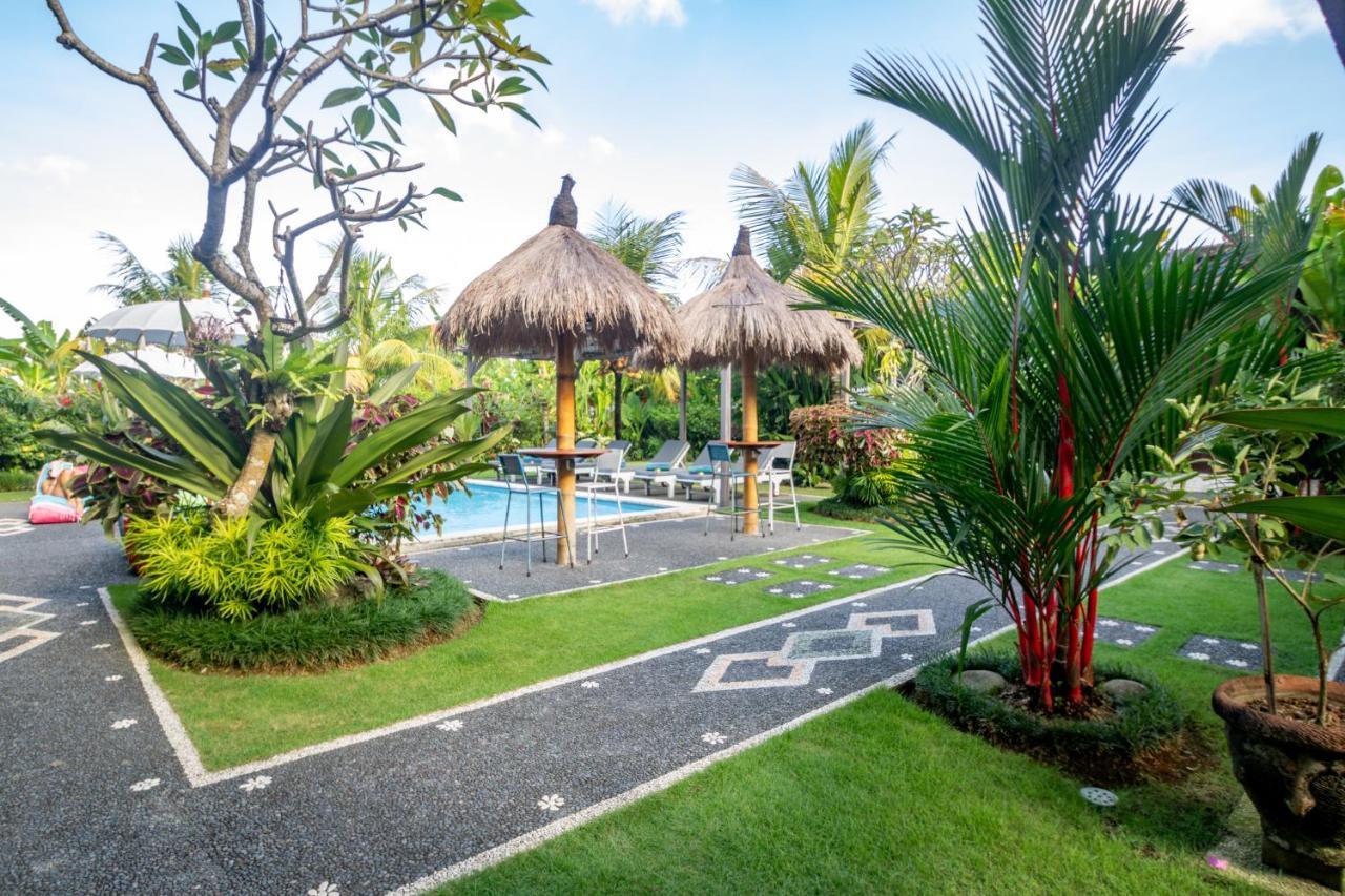 D-Anyar Stay And Surf Canggu Exterior photo
