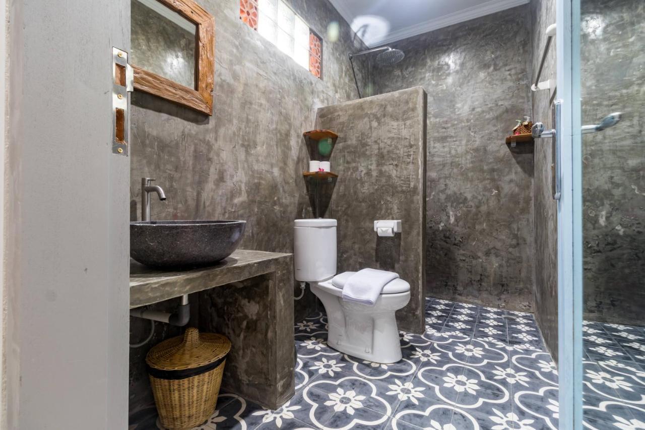 D-Anyar Stay And Surf Canggu Exterior photo