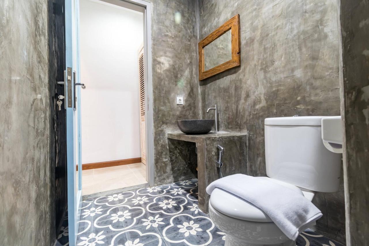 D-Anyar Stay And Surf Canggu Exterior photo