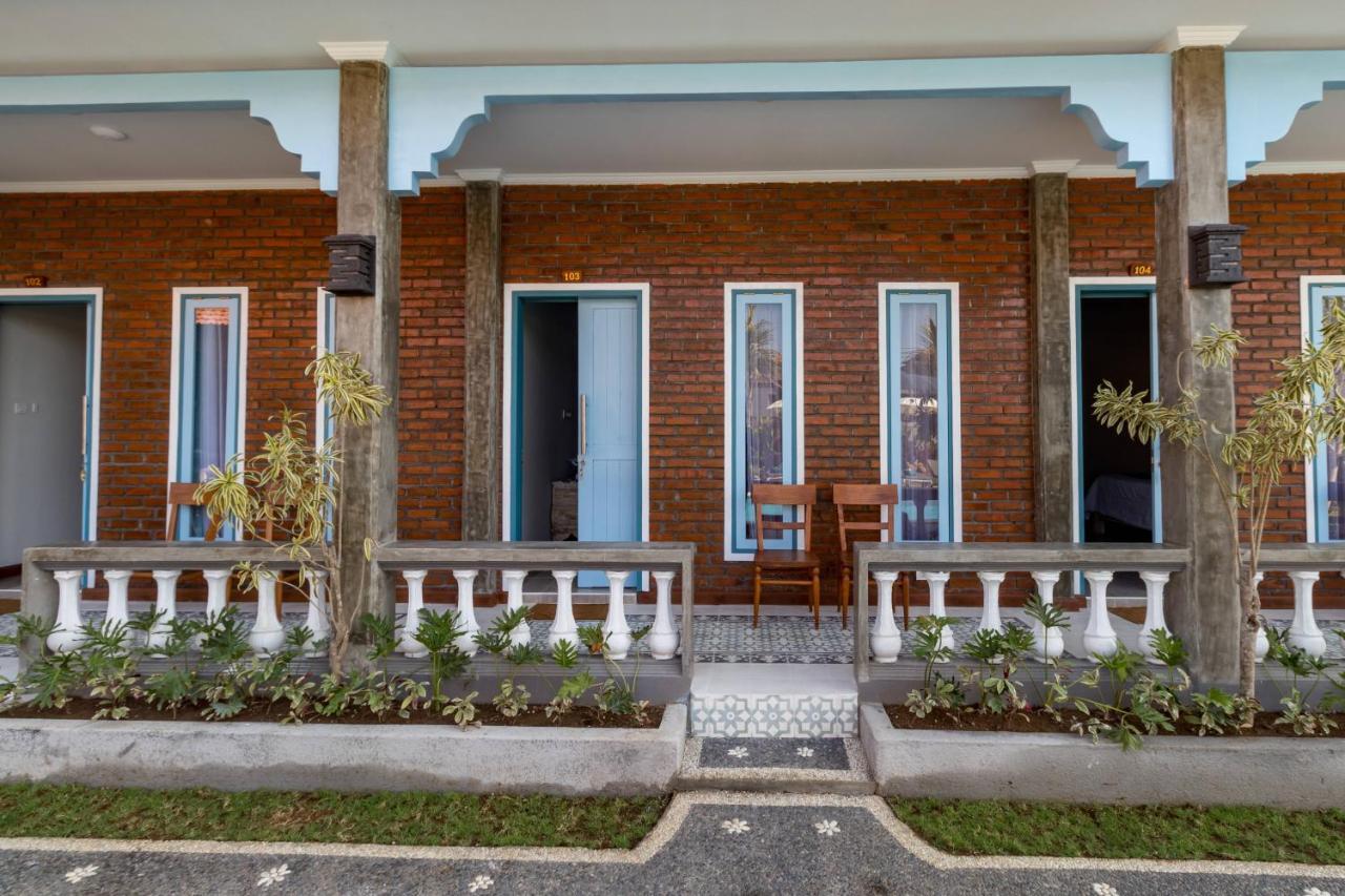 D-Anyar Stay And Surf Canggu Exterior photo