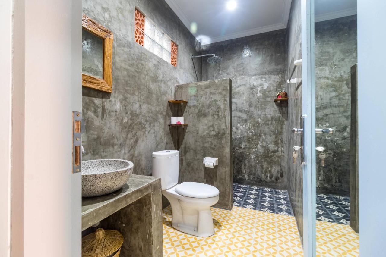 D-Anyar Stay And Surf Canggu Exterior photo